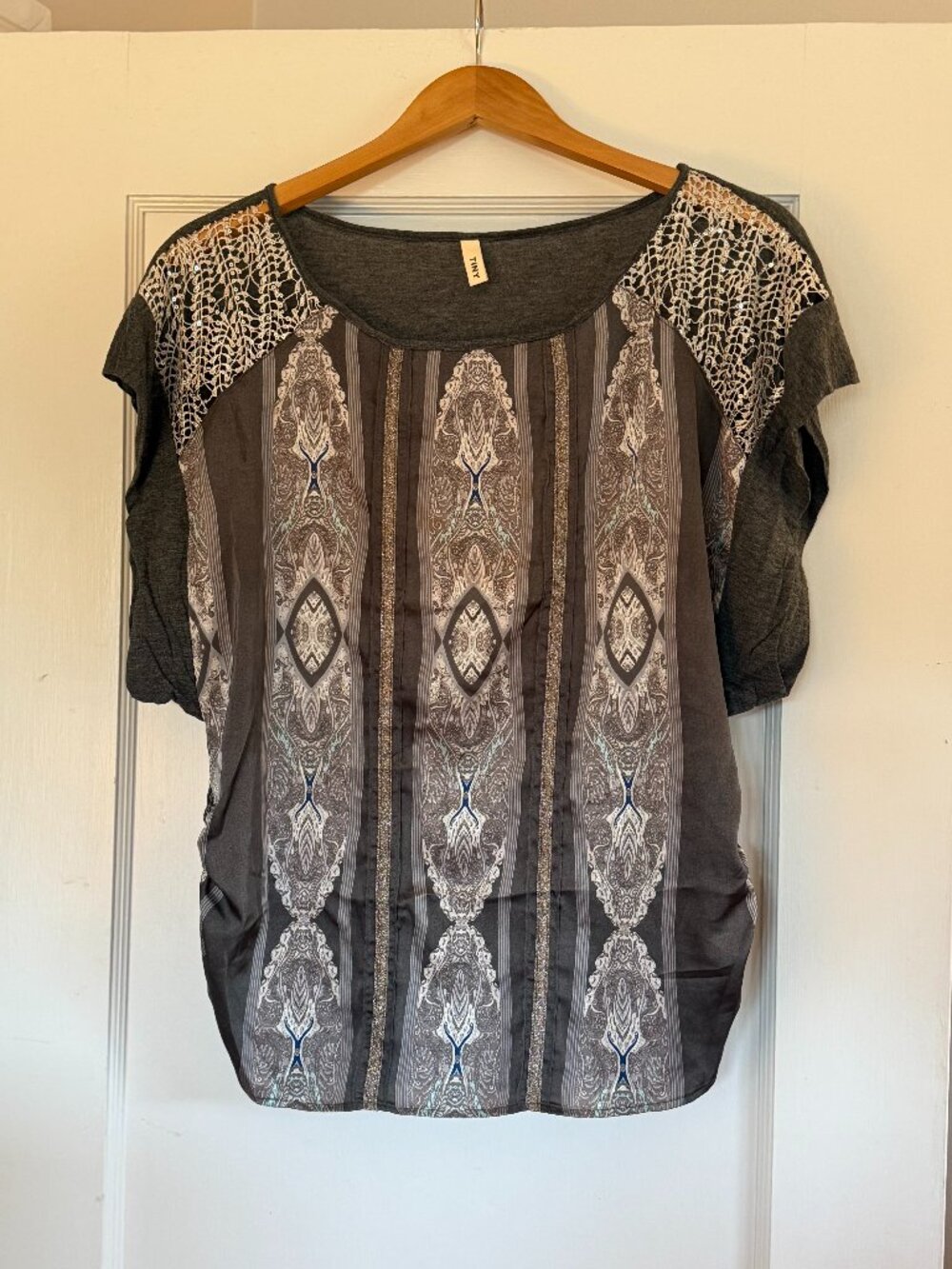 Anthropologie Tiny silk sequin sparkle top